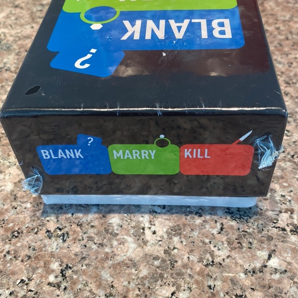 Blank Marry Kill party game NEW sealed by Jack Dire and Skybound games - Picture 6 of 9